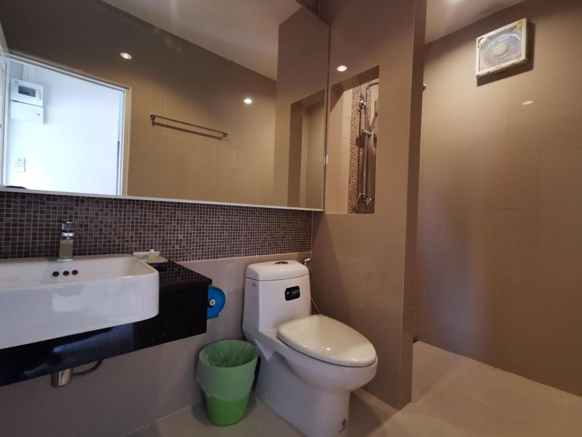 Smile Resort Sriracha Si Racha Exterior photo