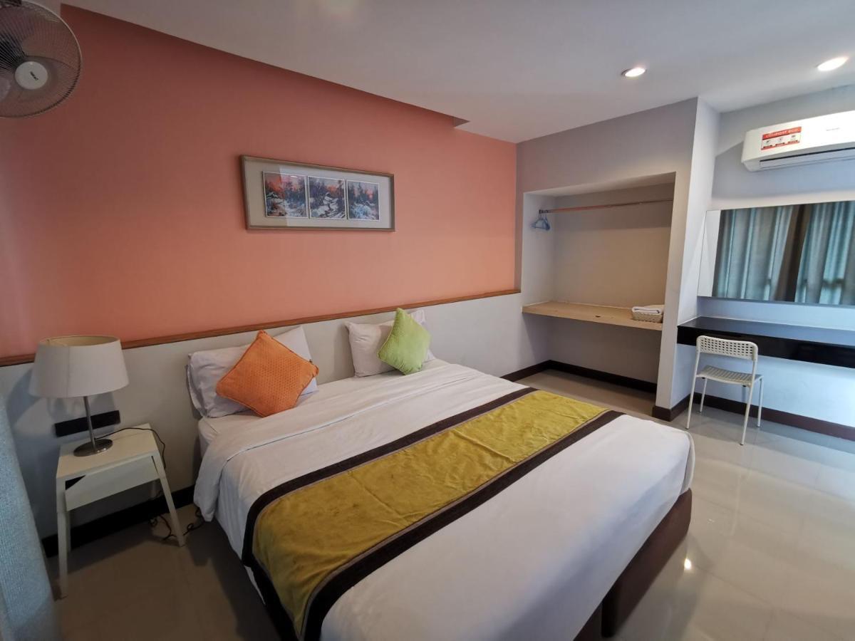 Smile Resort Sriracha Si Racha Exterior photo