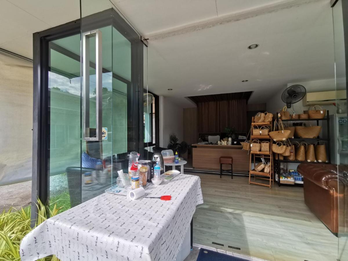 Smile Resort Sriracha Si Racha Exterior photo